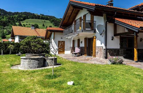 Oberstaufen House | Himmelseck Hotel: Family-Friendly & Guest Rated 9.7/10