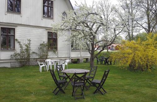 Varnhem Bed & Breakfast | Discover Himmelskällan: Guest Rated 9/10 with Hot Tub