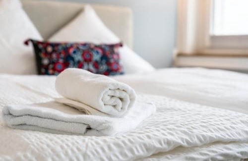 Mitte Apartment | Discover Himmelsstürmer Apartments: Family-Friendly Getaway
