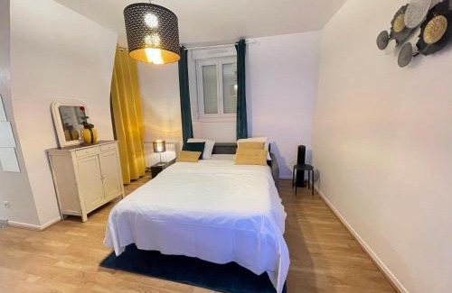 Hincmar Apartment | Family-Friendly Retreat at Hincmar de YourHostHelper
