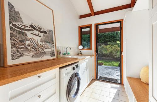 Maleny House | Family-Friendly Hinterland Getaway with Top Amenities