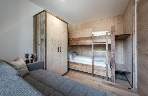 Chiusa Apartment | Hinterscholerhof: Family-Friendly Retreat with Hot Tub & Kitchen