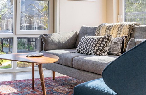 Newtonville Apartment | Hip 1BR Apartment in Austin Near MBTA & Parks