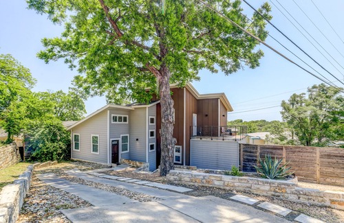 Chestnut House | Trendy East Austin Retreat with Hot Tub & Pet Friendly Stay