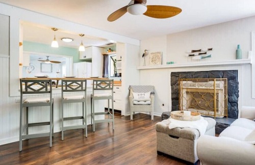 Gulfport House | Unique Hip Nautic Gulfport Retreat Near St Pete Beaches