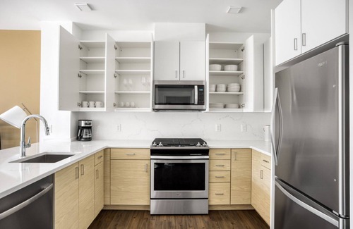 Newtonville Apartment | Modern 1BR in Newton Near Train Station, Pet Friendly