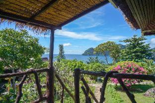 Ko Phi Phi Resort | Relaxing Oceanfront Getaway at HIP Seaview Resort