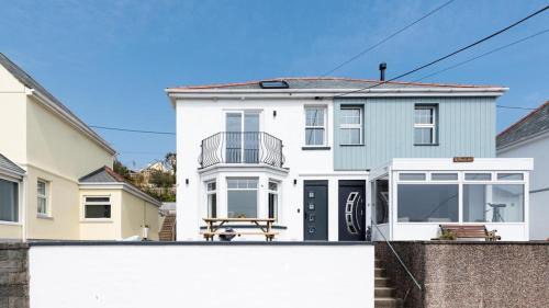 Mevagissey House | Experience HipNautic in Mevagissey – Family & Pet Friendly
