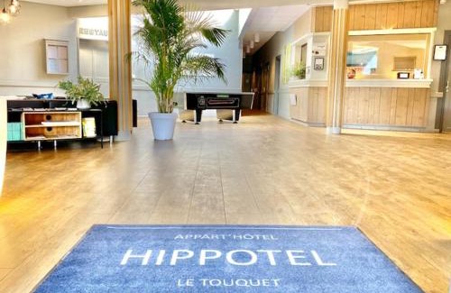 Le Touquet-Paris-Plage Apartment | Hippotel: Family-Friendly Retreat with Pool and Pet Options