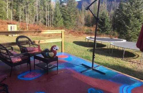 Nelson House | Unique Hippy Ranch Experience in Beautiful Nelson