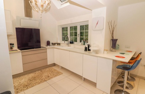 Merthyr Tydfil Cottage | Hiraeth