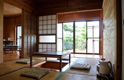 Yakushima House | Hirauchi Hot Spot: Family-Friendly Getaway with Kitchen