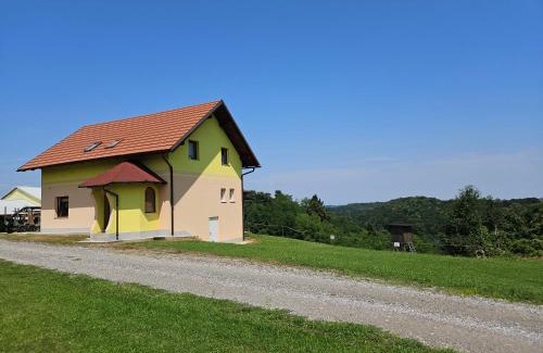 Cerkvenjak Apartment | Highly Rated Hisa Jager - Family-Friendly Getaway