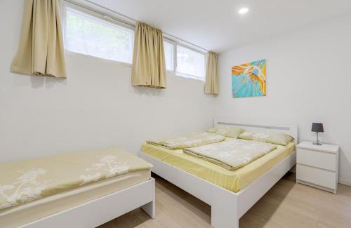 Most na Soci Apartment | Top-Rated Hisa Taljat: Pet-Friendly with Pool Access