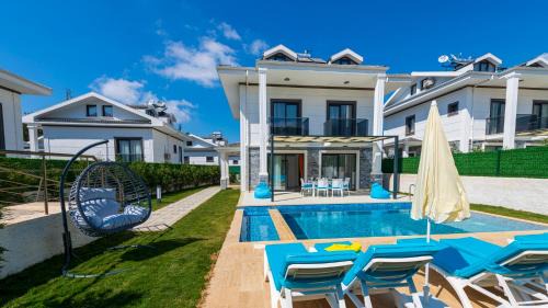 Hisaronu Villa | Oceanfront Holiday Villa in Hisaronu - Guest Rated 9.7/10
