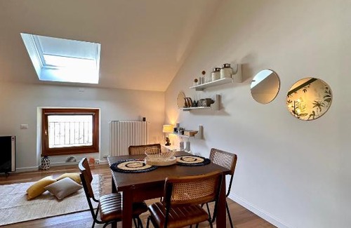 Bellagio Apartment | Elegantly Designed Historia Suite Apt Bellagio for Families