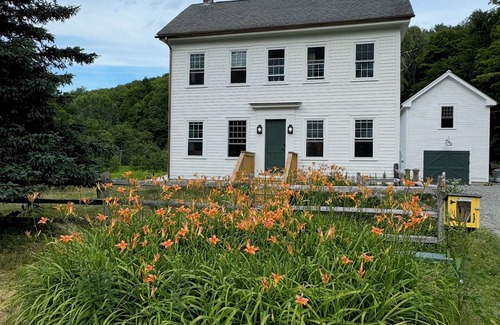 Becket House | Historic 1804 house in N Becket Village in the Berkshires