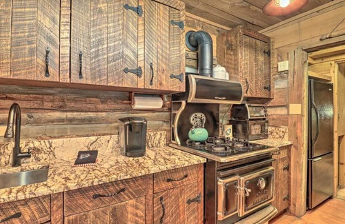 Balsam Cabin | Historic Log Cabin Retreat: Hiking & Waterfalls Await!