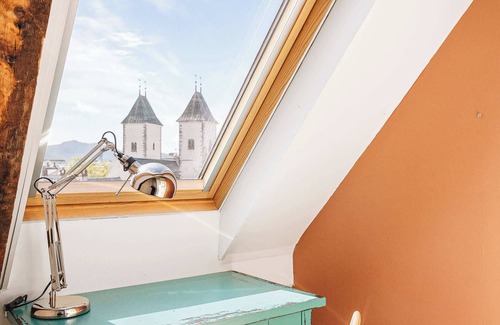 Bergen City Centre House | Historic 4BR House l 2 Free Parking l Balcony&Terrace