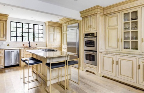 Stamford House | Historic Tudor Estate with Pool & Tennis Access, Rated 9.4