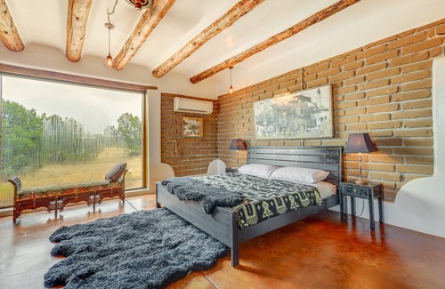 Cerrillos House | Historic Adobe Los Cerrillos Home with Scenic Mountain Views