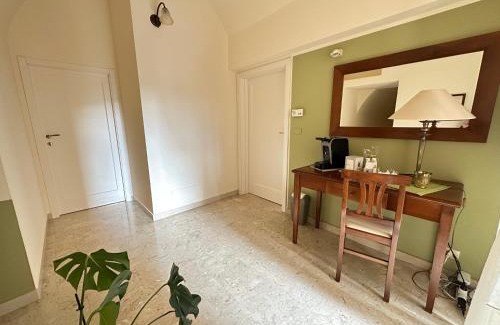 Chiaramonte Gulfi Bed & Breakfast | Historic B&B Apartments in Catania - Pet & Child Friendly