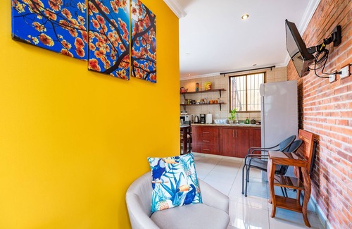 Amon Apartment | Charming Barrio Amon Apartment with Balcony in Downtown