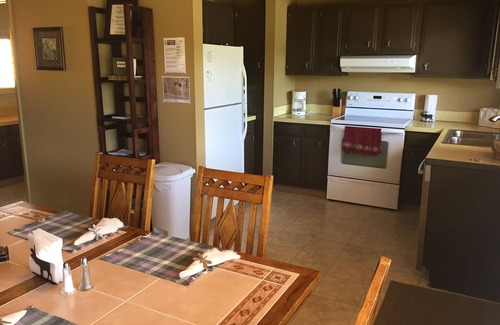 Estes Park Cabin | Historic Cabin with Spectacular Views & Full Kitchen Access
