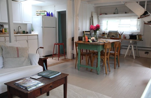 Sausalito House | Historic Carriage House with Bay Views & Spa Amenities