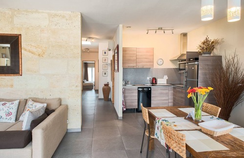 Bordeaux Apartment | Unforgettable Stay in Historic Center with River Views
