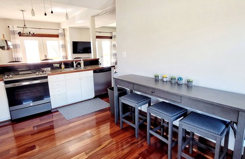 Grafton House | Historic Charm Meets Modern Comfort in the Heart of Downtown Grafton