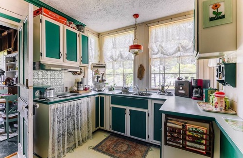 Allisonia Cottage | Historic Cottage/Trail Access - 1BS2