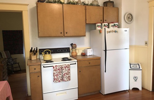 Downtown Bozeman House | Historic Gem Near Main Street with Pet-Friendly Amenities