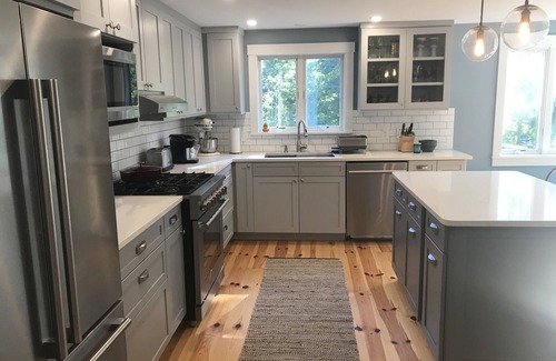 York House | Charming Historic Estate Just Minutes from the Beach