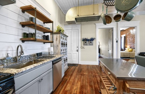 Denison Apartment | Top-Rated Historic Denison Loft with Scenic Views