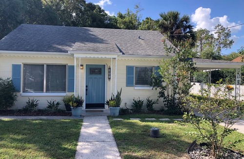 Mount Dora House | Historic District Bungalow - Walk to Downtown & Pet Friendly