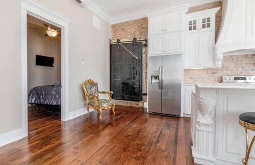 Crowley Apartment | Historic Downtown Apartment with Breathtaking Views