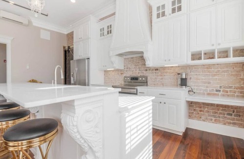 Crowley Apartment | Historic Downtown Apartment with Breathtaking Views