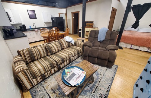 Menno Apartment | Historic Downtown Apartment: Pet-Friendly & Family Ready