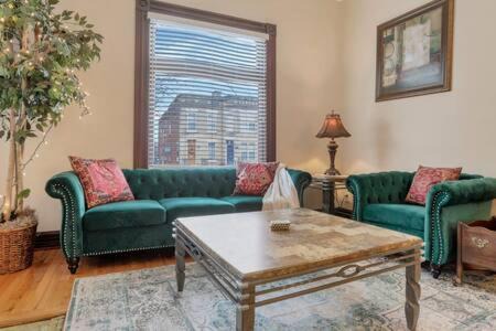 Olde Towne East House | Elegant Historic Retreat in Downtown Columbus for Families