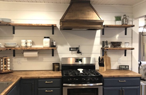 Topeka House | Historic Family-Friendly Farmhouse Near NOTO Attractions