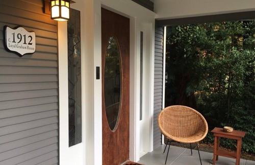 Carnation House | Historic Forest Grove Craftsman Home Just 5 Blocks From Pacific University