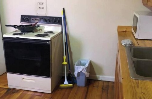 Anaconda Apartment | Historic Gavin House - Apt 5nn