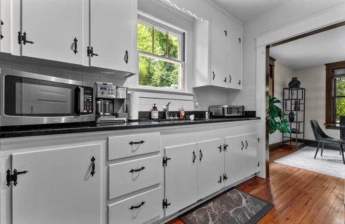 Southern Pines House | Discover a Historic Hidden Gem in Downtown Southern Pines