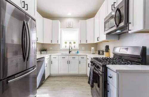 Joliet Apartment | Historic Hideaway: Family-Friendly Retreat with Free Amenities