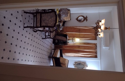 Palatka Apartment | Historic Home Steps from St Johns River and Downtown Shops