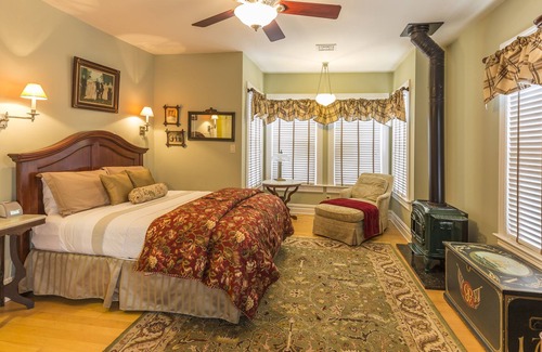Califon House | Historic home on 20 acres w/ firepit, near walking/biking trail, 1 mile to town.