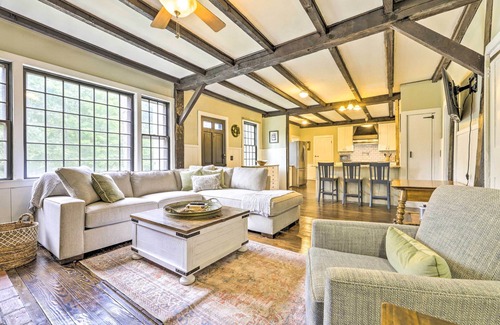 Royalston House | Historic Home with Modern Amenities and 10/10 Guest Rating