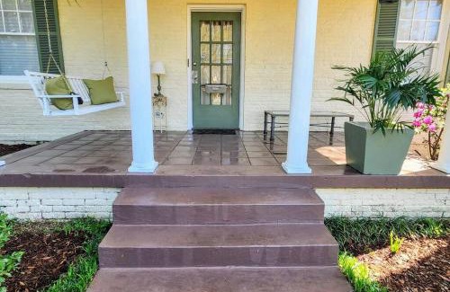 Montgomery House | Historic Idlewild Cottage