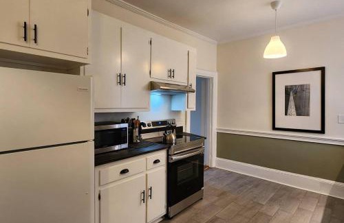 Montgomery House | Historic Idlewild Cottage